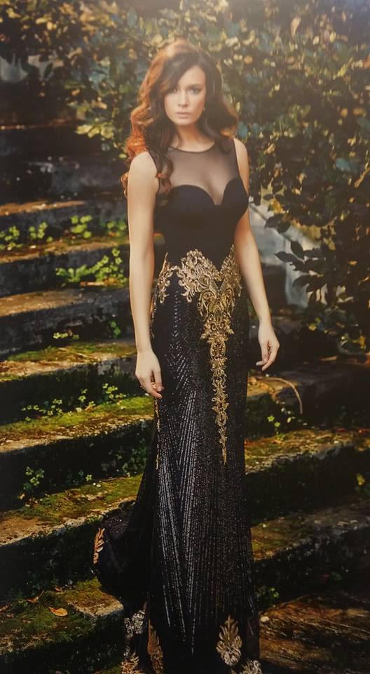 robe libanaise noire déesse